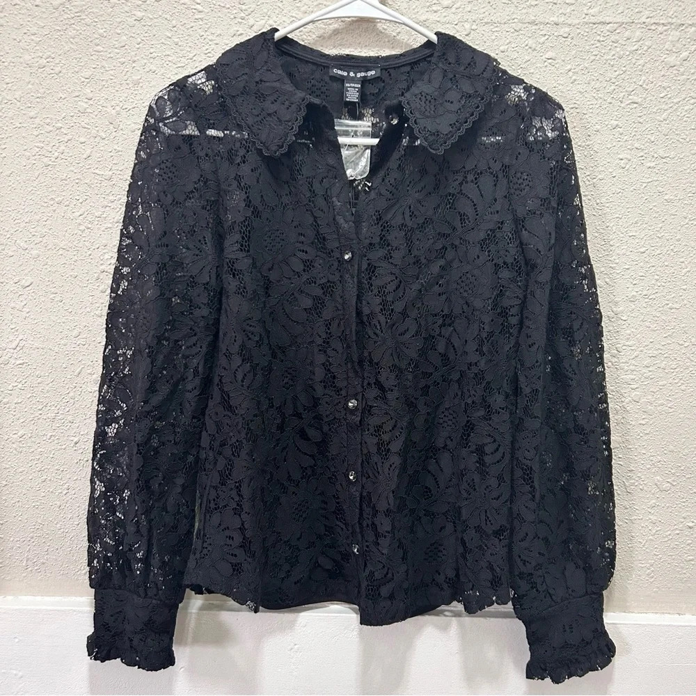 Cable and Gauge Lace Peter Pan Collar Longsleeve Blouse Sz XS-Missing One Button